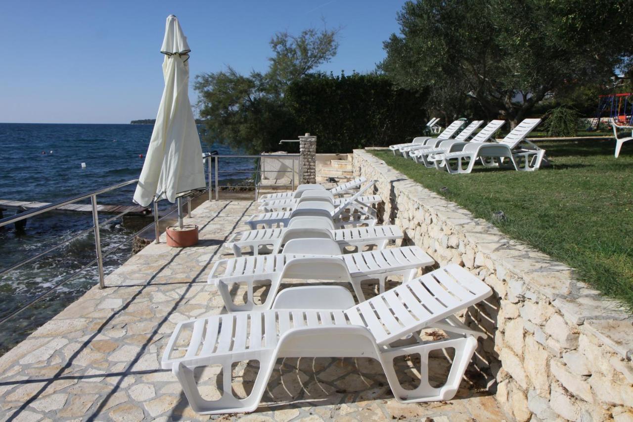 Apartments By The Sea Kozino, Zadar - 5803 Dış mekan fotoğraf
