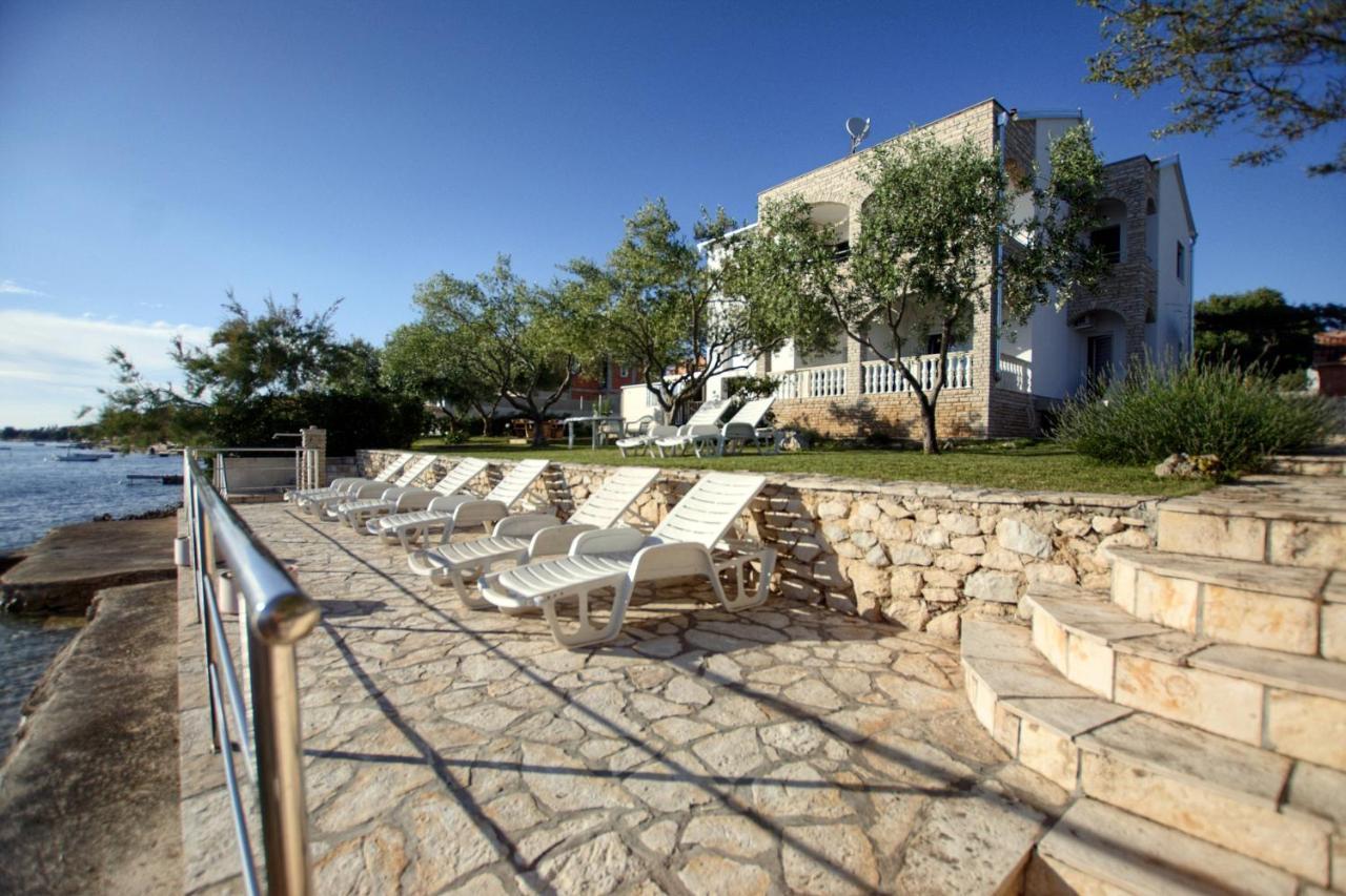 Apartments By The Sea Kozino, Zadar - 5803 Dış mekan fotoğraf